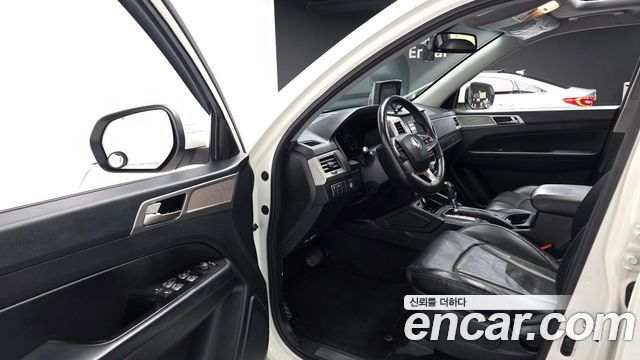 KG Mobility Rexton 2018 — photo 11