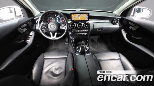 Mercedes-Benz C-Class 2019 — photo 7