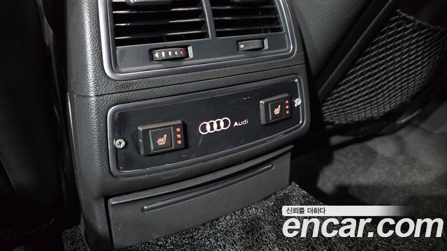 Audi A6 2015 — photo 18