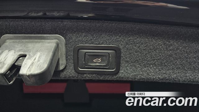 Audi A6 2015 — photo 20