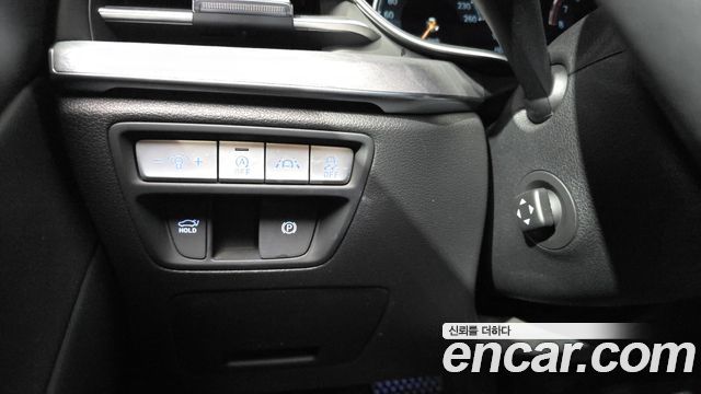 Genesis G80 2021 — photo 18