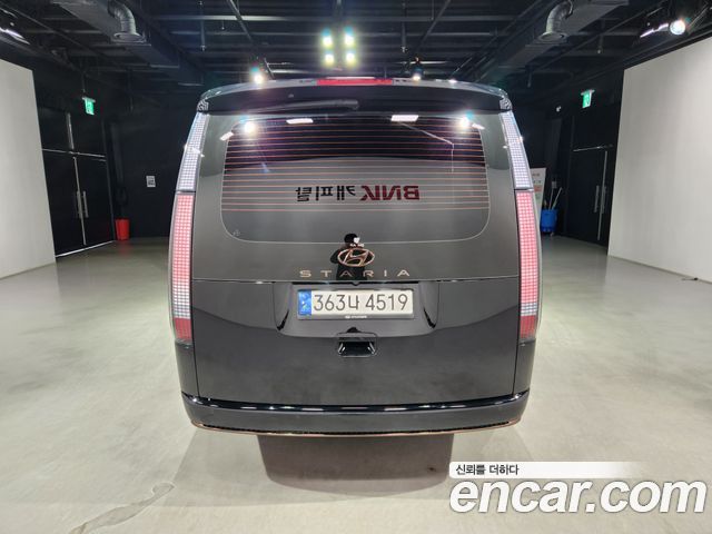 Hyundai Staria 2023 — photo 5
