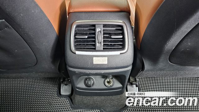 Kia Sorento 2018 — photo 19