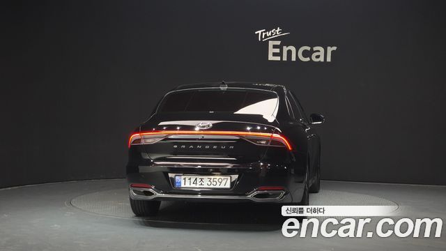 Hyundai Grandeur 2022 — photo 4