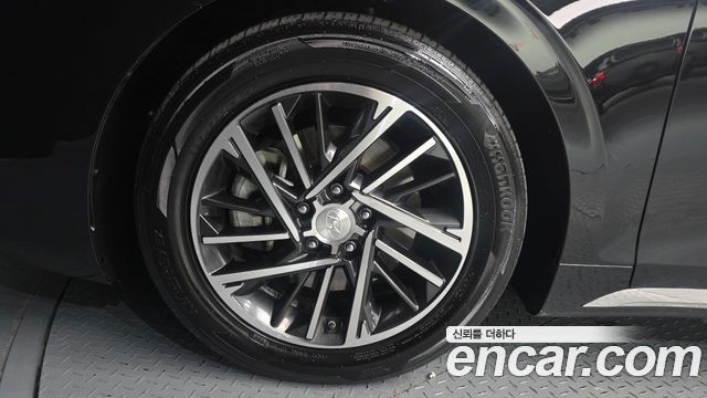 Hyundai Grandeur 2022 — photo 5