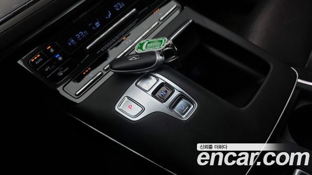 Hyundai Grandeur 2022 — photo 9