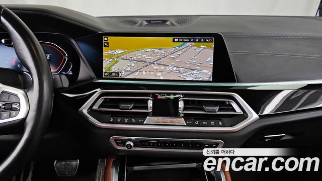 BMW X6 2022 — photo 14