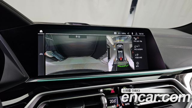 BMW X6 2022 — photo 15