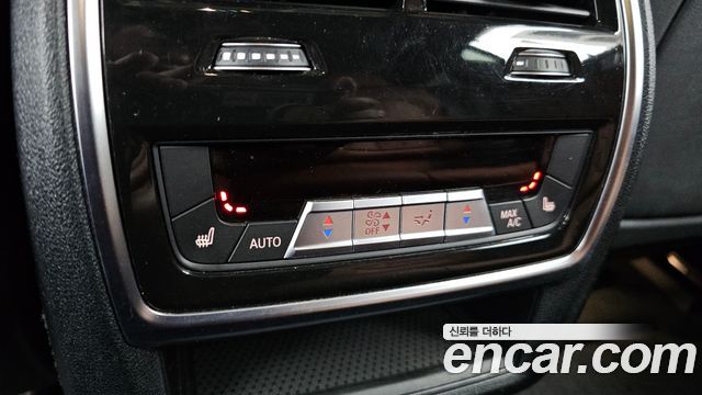 BMW X6 2022 — photo 19