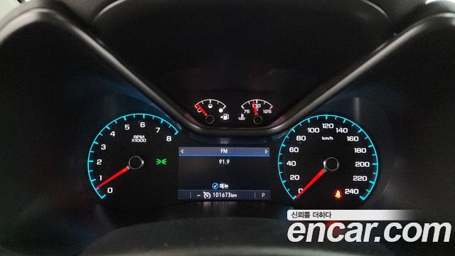 Chevrolet Korea Colorado 2021 — photo 8