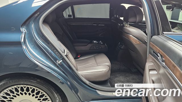 Genesis G90 2021 — photo 12