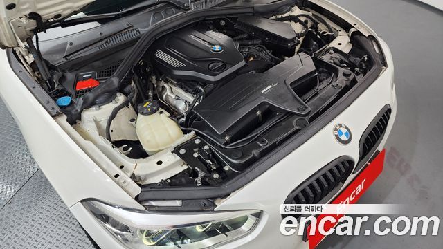 BMW 1-Series 2018 — photo 6