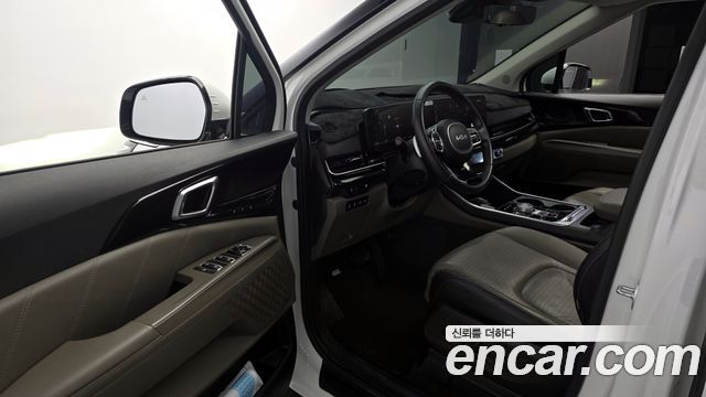 Kia Canival 2025 — photo 10