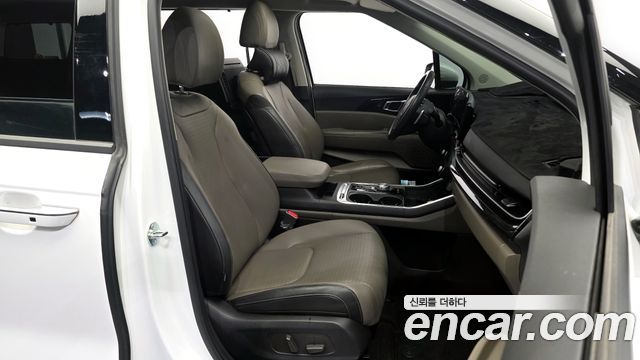 Kia Canival 2025 — photo 11