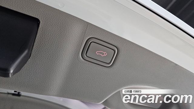 Kia Canival 2019 — photo 20
