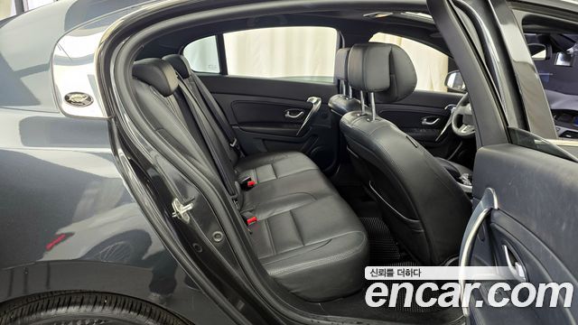 Renault Korea SM5  2014 — photo 12