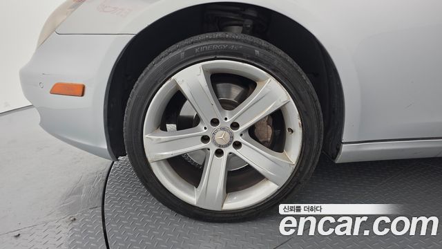Mercedes-Benz CLS-Class 2010 — photo 5