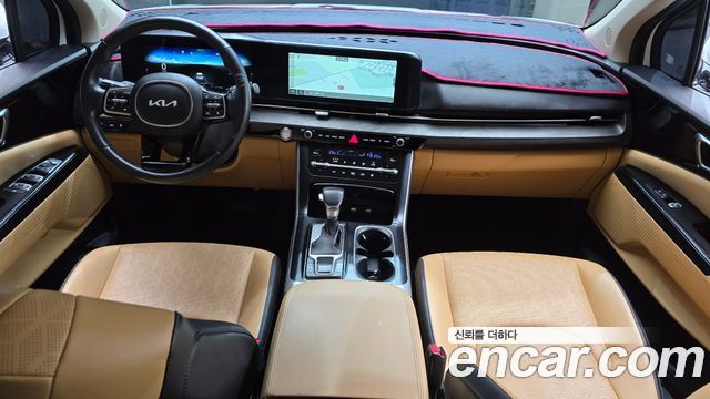 Kia Canival 2023 — photo 7