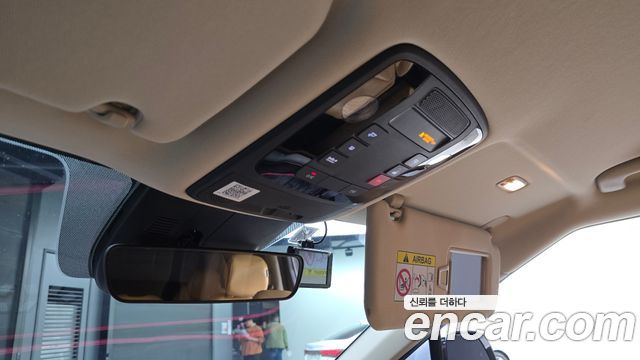 Kia Canival 2023 — photo 20