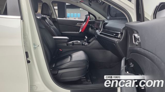 Kia Sportage 2022 — photo 11