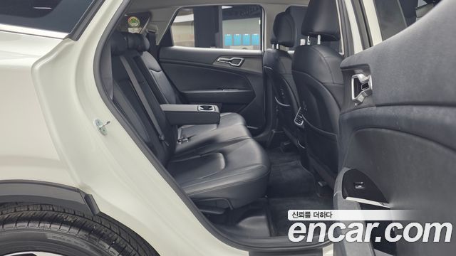 Kia Sportage 2022 — photo 12