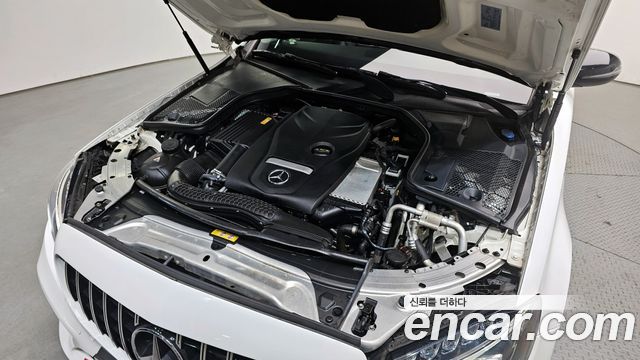 Mercedes-Benz C-Class 2017 — photo 6