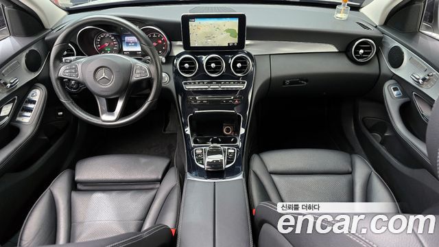 Mercedes-Benz C-Class 2017 — photo 7