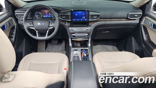 Ford Explorer 2020 — photo 7