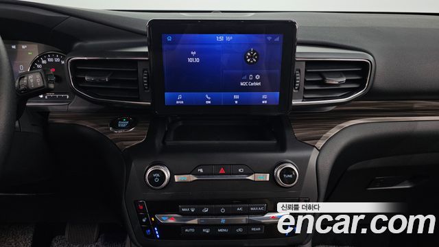 Ford Explorer 2020 — photo 15