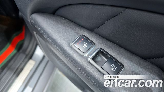 Mercedes-Benz CLS-Class 2016 — photo 19