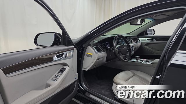 Genesis G80 2017 — photo 10