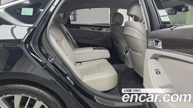 Genesis G80 2017 — photo 12