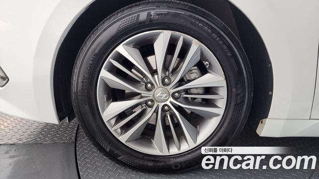 Hyundai Grandeur 2016 — photo 5