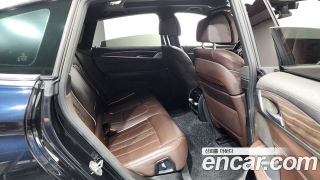 BMW Gran Turismo 2020 — photo 12