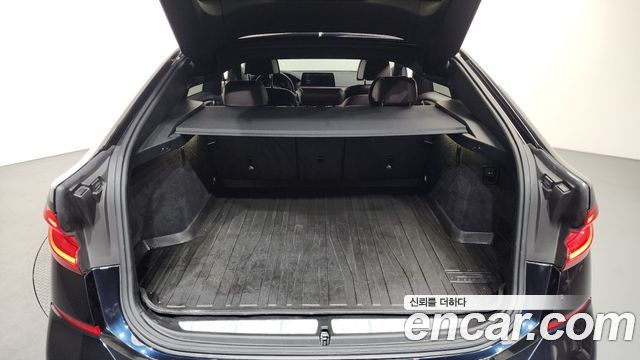 BMW Gran Turismo 2020 — photo 20