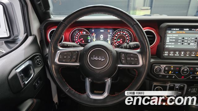 Jeep Wrangler 2022 — photo 13