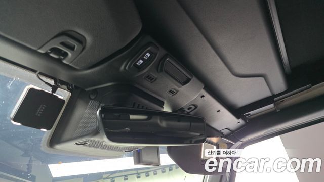 Jeep Wrangler 2022 — photo 18