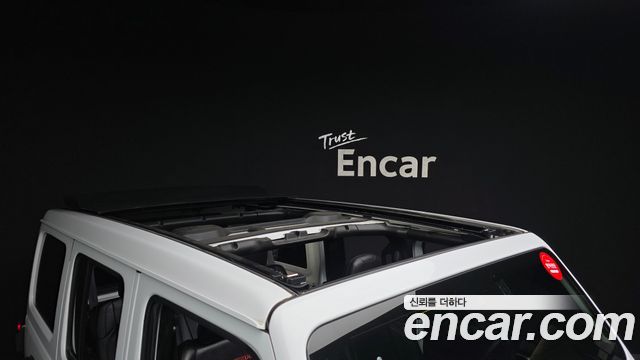 Jeep Wrangler 2022 — photo 20
