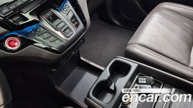 Honda Odyssey 2019 — photo 9