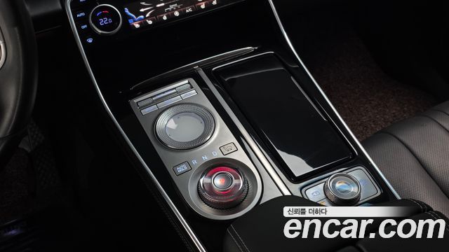 Genesis GV80 2020 — photo 9
