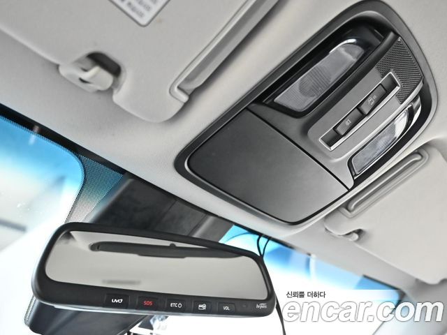 Kia Sorento 2018 — photo 18