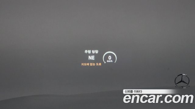 Mercedes-Benz S-Class 2015 — photo 17