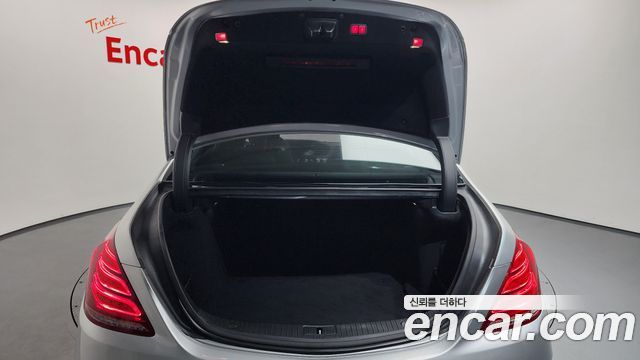 Mercedes-Benz S-Class 2015 — photo 20