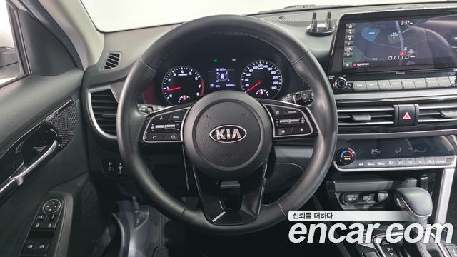 Kia Seltos 2020 — photo 14