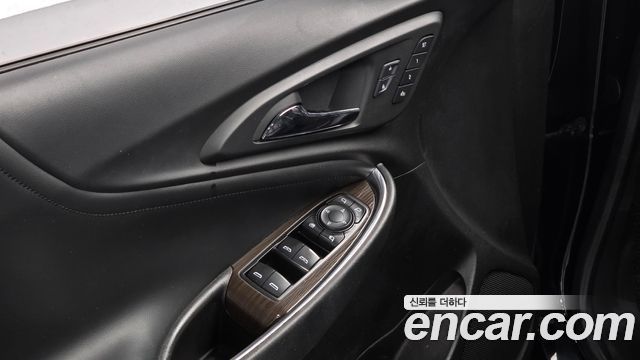Chevrolet Korea Malibu 2017 — photo 16