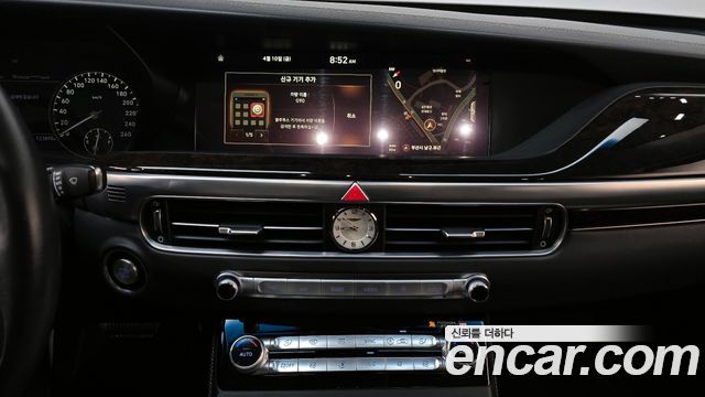 Genesis G90 2019 — photo 20