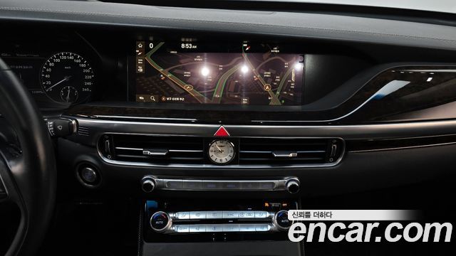 Genesis G90 2019 — photo 33