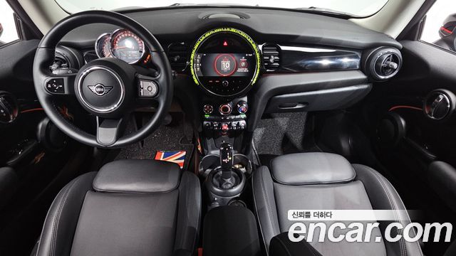Mini Cooper 2022 — photo 10