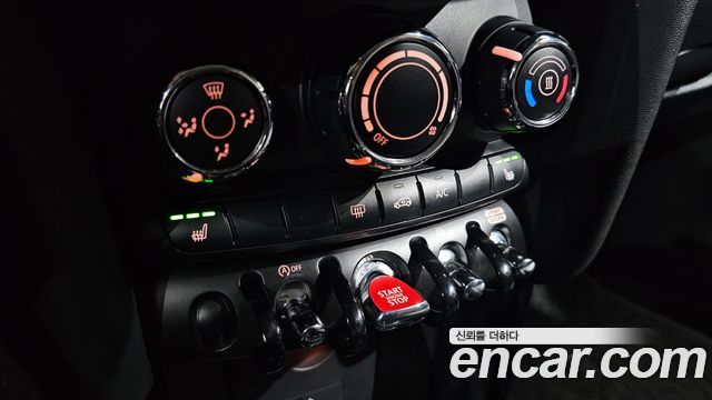Mini Cooper 2022 — photo 28