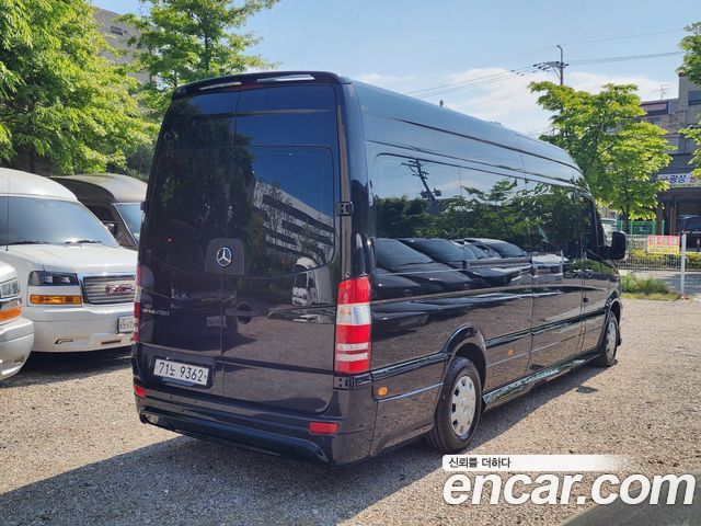 Mercedes-Benz Sprinter 2017 — photo 2